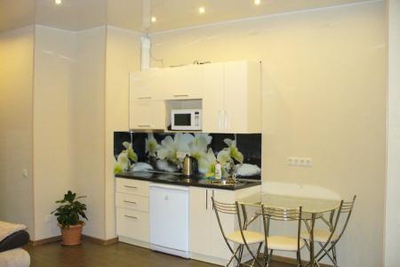 Сдаю современную 1-комнатную, Сочи, посуточно