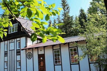Замечательный коттедж с банкетным залом и сауной во Всеволожске