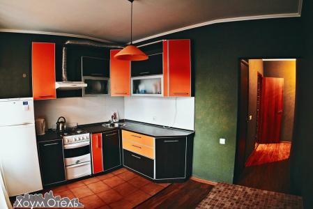 На сутки сдается квартира с современным евроремонтом адресу: Есимова 3/1