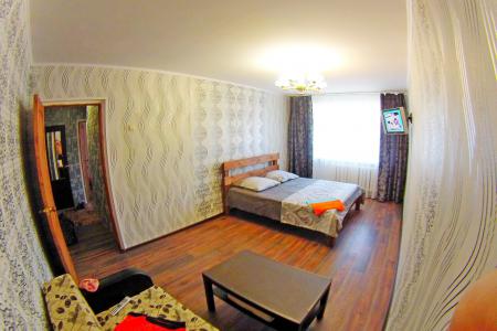 1,2,3 комнатные квартиры в Кстово посуточно