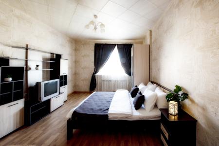 1-комнатная квартира, ул. Бородинский бульвар, 13