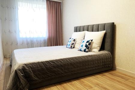 Просторная 2х-к квартира в центре