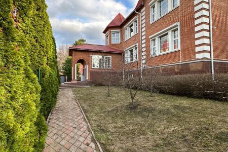 Коттедж "Губернский"