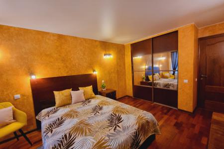 РЯДОМ КЛИНИКА АЛМАЗОВА,ДОКТРИНА,СИТИМОЛЛ,МЕТРО ПИОНЕРСКАЯ