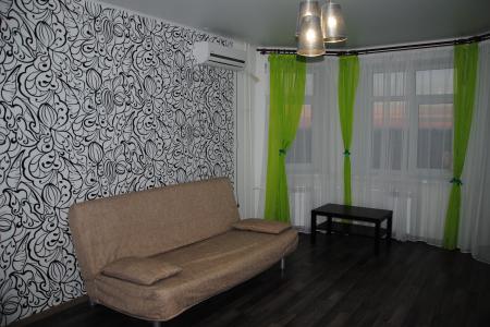 Однокомнатная квартира возле Аквапарка