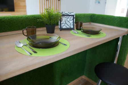 Студия в остановке от центра