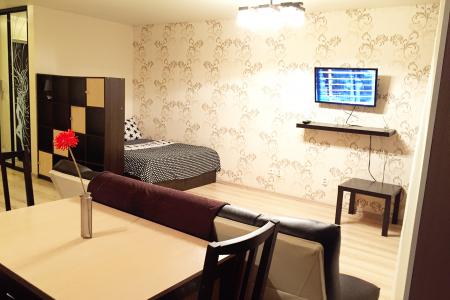 Красивая и уютная квартира с большой ванной. Хорошая инфраструктура