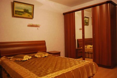 Отличная и недорогая квартира в центре Омска