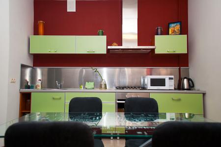 Двухкомнатная  квартира в центре