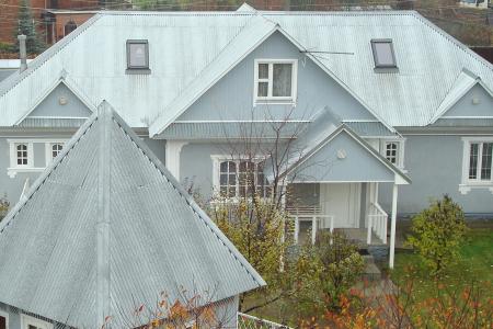 5 спальный коттедж