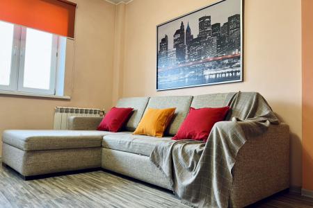 Двухкомнатная квартира недалеко от метро Студенческая