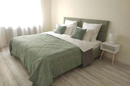 Просторные 3-комнатные апартаменты у древнейшего монастыря