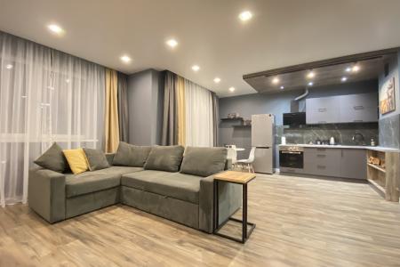 Апартаменты рядом с ЧелГУ на Братьев Кашириных