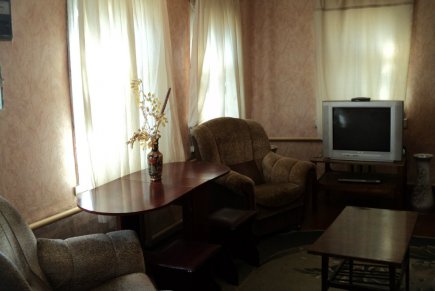 Дом в бежицком р-не,рядом сЖД вокзалом,от цетра 1км.