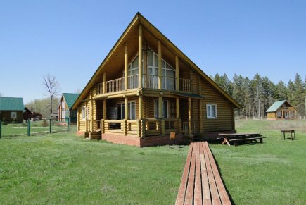 Турбаза Фрегат на берегу Волги