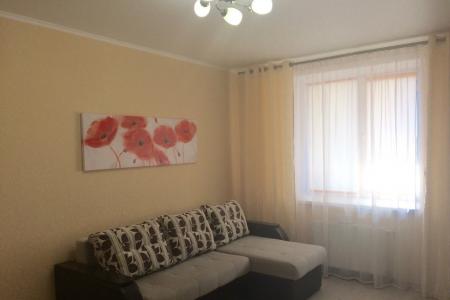 Уютная 2 комнатная квартира рядом с ФСК