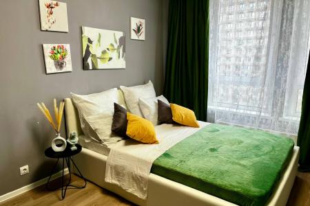 Стильная студия Sunny Days Apartment