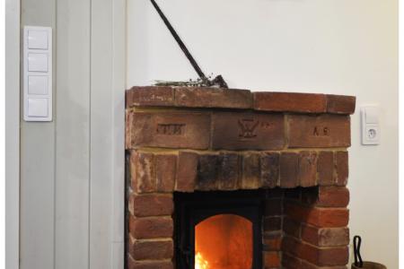 Дом с баней в деревне недалеко от озера