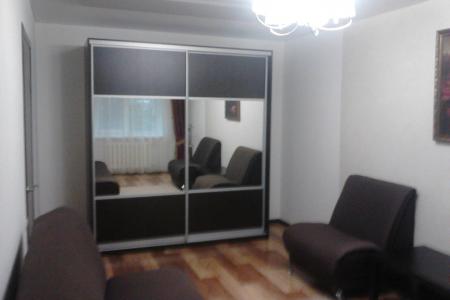 Трехкомнатная квартира рядом с рынком океан