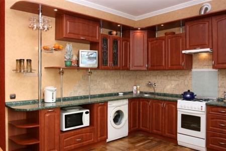 ДВУХКОМНАТНАЯ КВ.ВОЗЛЕ АВТОВОКЗАЛА №43