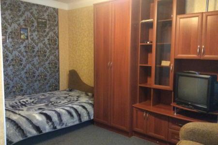 Однокомнатная квартира на 8 Марта, центр города, все рядом!