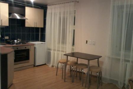 Сдам посуточно 1комнатную квартиру в центре с дизайнерским евро ремонтом