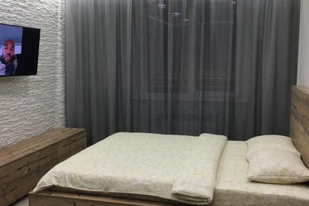 VIP; 1-ком. ул. Ленина 81 ; 10/18 этаж.