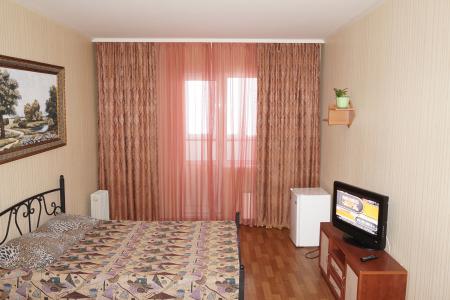 Квартиры-студии возле гипермаркета Богатырь