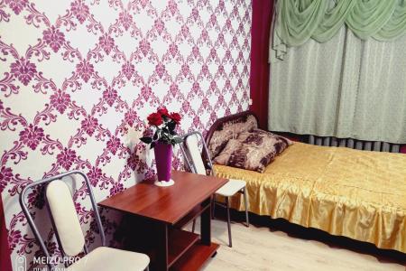 Двухкомнатная квартира у вокзала