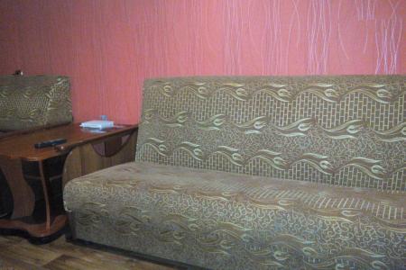 Уютный однокомнатный  "стандарт" в Центре.