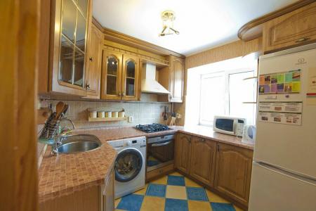 Двухкомнатная квартира возле ЖД вокзала