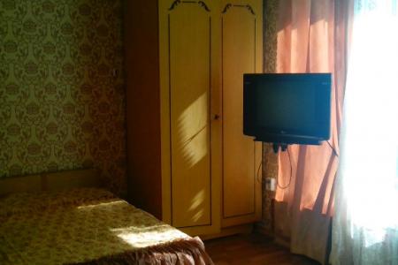 Район- вторая линия курортной зоны. до моря и центральной набережной 440 м. по парку Фрунзе.