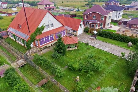Просторный дом с большим залом для торжества в г. Пушкин