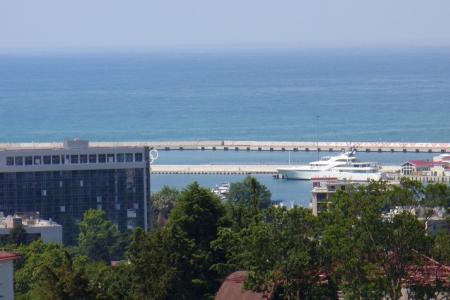 В центре Сочи с великолепным видом