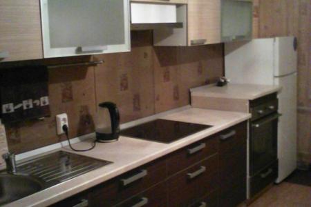 Уникальная  двухкомнатная квартира- пересечение Павловского тракта и ул. Малахова.