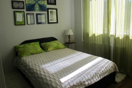 Отличная,стильная квартира рядом с метро.