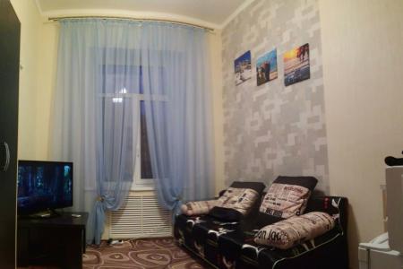 комната на 5 этаже в доме – памятнике на ул. Рубинштейна 15