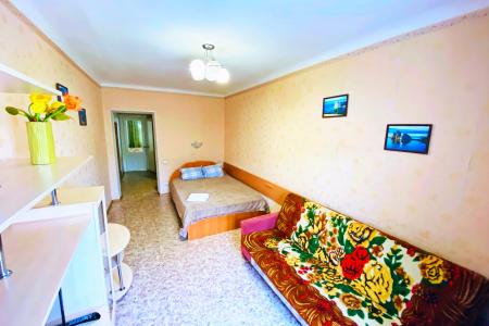1-к. квартира / 38 м2 ул. Горького, 33