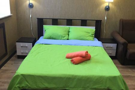 1 -я квартира от 2 до 6 человек от метро Василеостровская 5 минут