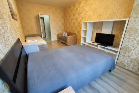 Уютная квартира для 4 гостей. Ново-Вокзальная / Ново - Садовая