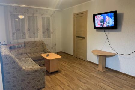 Трёхкомнатная в удобном районе