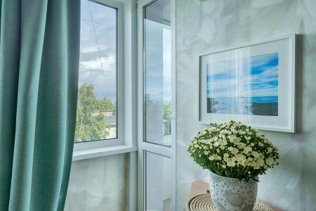 Светлая квартира в Петергофе у фонтанов