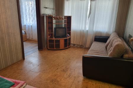 2-комнатная квартира Гагарина 2 линия 2