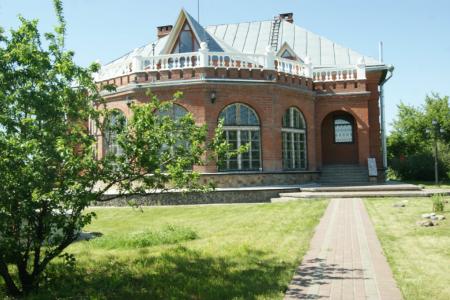Коттедж посуточно в п. Морской