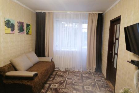 Уютная 3 к.кв. на Набережной напротив Кремля