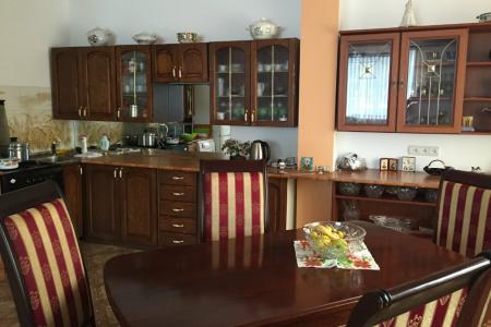 Сдается коттедж с 3мя спальнями.