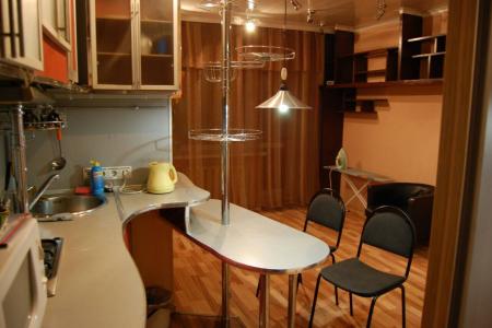 Двухкомнатная в центре