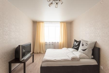 Апартаменты на Петина 25