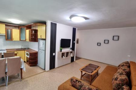 Просторная 3-комнатная квартира в Центре города недалеко от моря