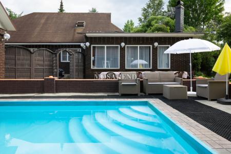 Коттедж на 13 человек